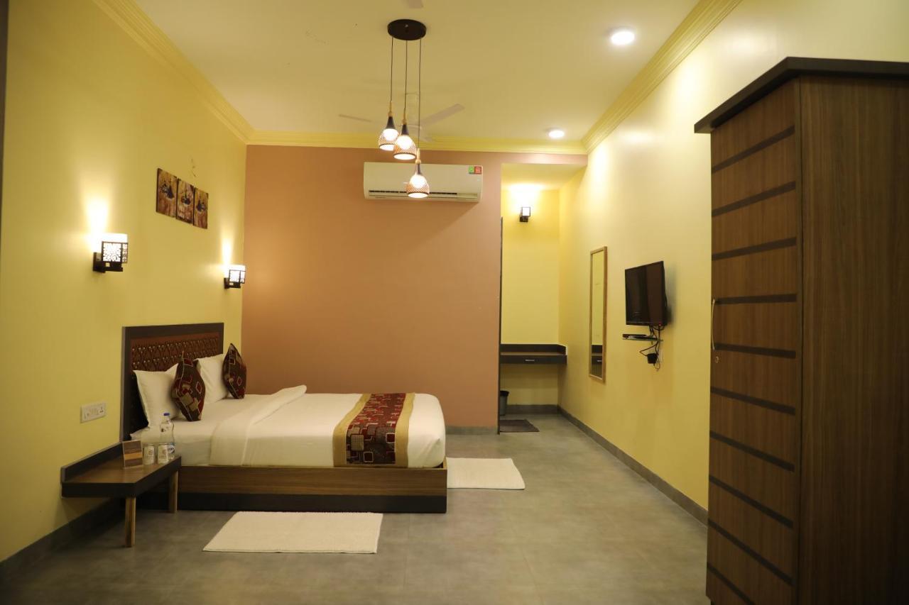 Jaidev Farms And Resort Chhindwāra Buitenkant foto