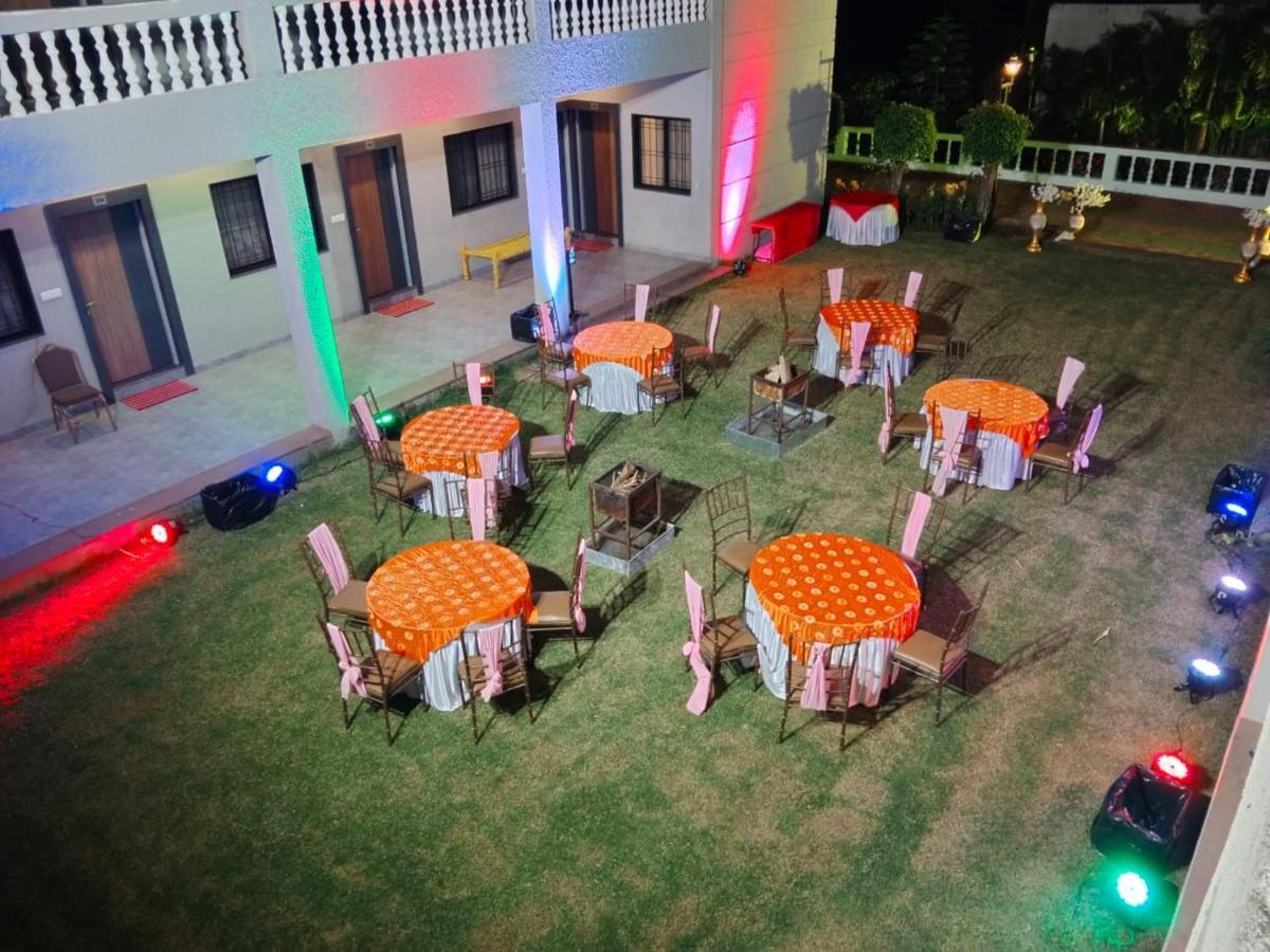 Jaidev Farms And Resort Chhindwāra Buitenkant foto
